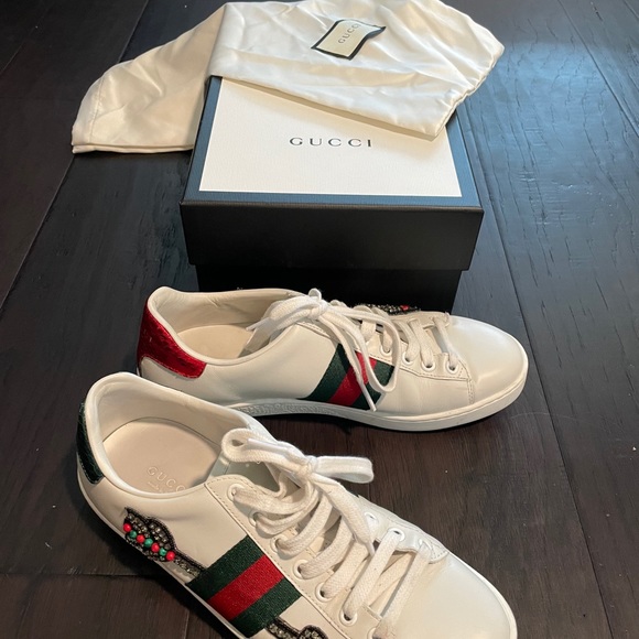 Gucci Ace Sneaker with Crystal Arrow Size 36 1/2 - Picture 8 of 10